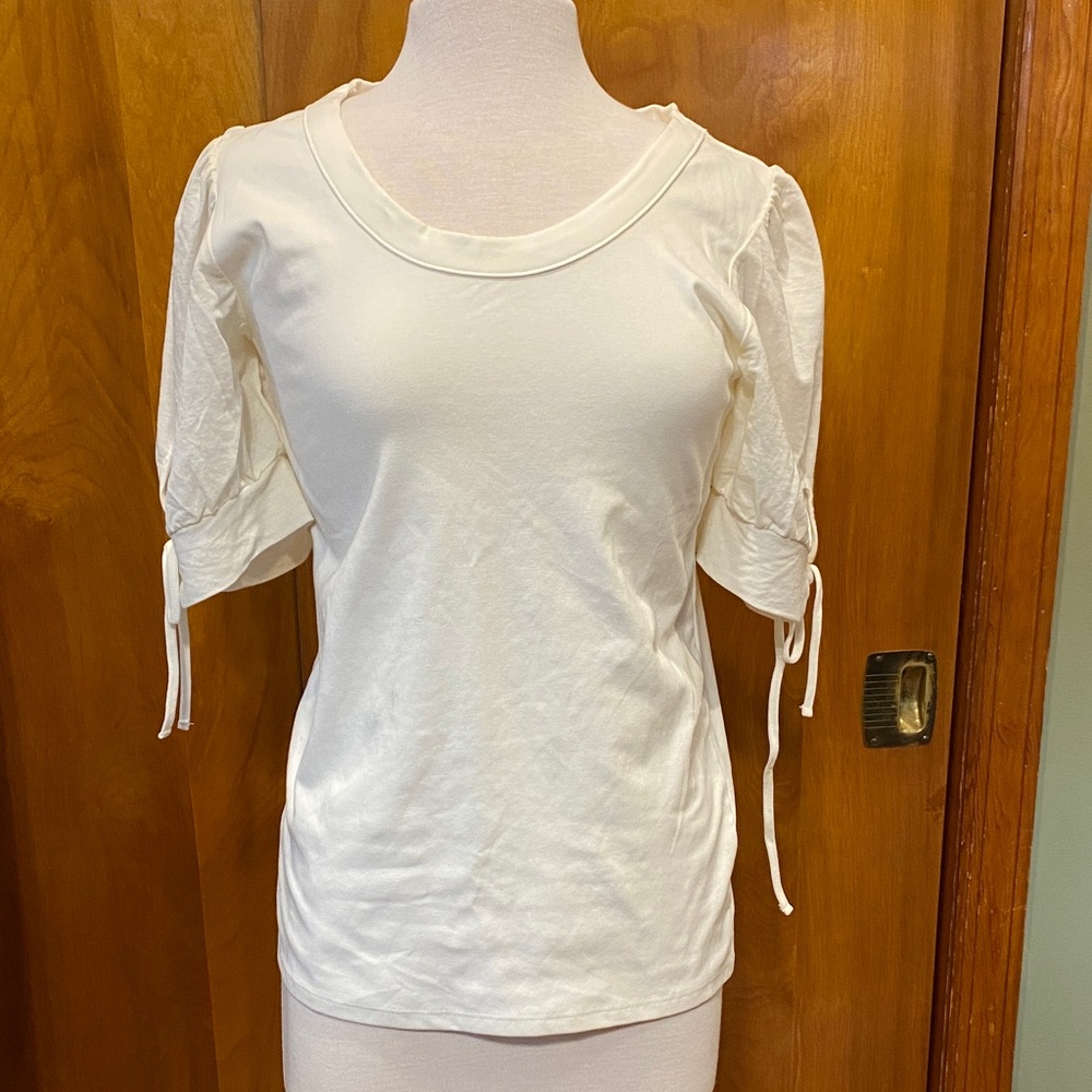 Ann Taylor Cream Short Sleeve Tie Detail Top